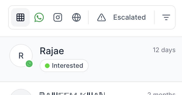Chat with assigned tag visible in the conversation UI